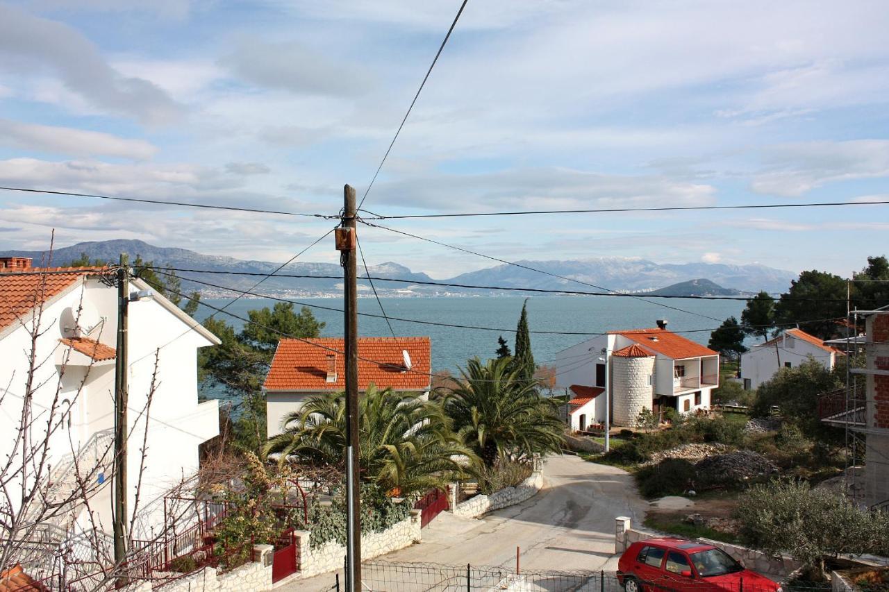 Apartments By The Sea Slatine, Ciovo - 1126 โตรกีร์ ภายนอก รูปภาพ